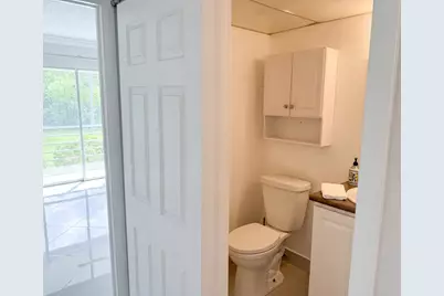 37 Oakridge C #37, Deerfield Beach, FL 33442 - Photo 12