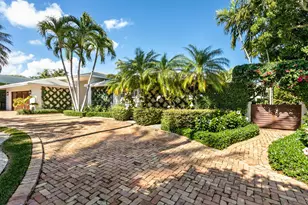 265 Sandpiper Dr, Palm Beach, FL 33480 - Photo 2
