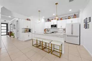 4017 Tomoka Dr, Lake Worth, FL 33462 - Photo 2