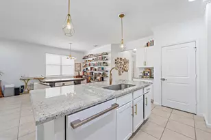 4017 Tomoka Dr, Lake Worth, FL 33462 - Photo 6