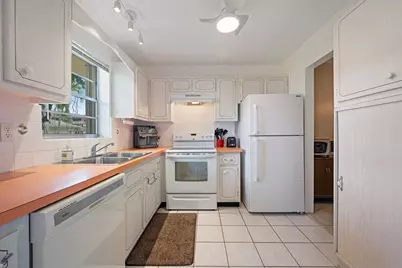 5300 Washington Street #108d, Hollywood, FL 33021 - Photo 2
