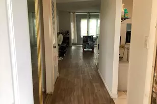 8400 Sunrise Lakes Blvd, Sunrise, FL 33322 - Photo 4