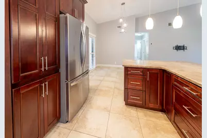 325 NW 65th Terrace #325, Plantation, FL 33317 - Photo 12
