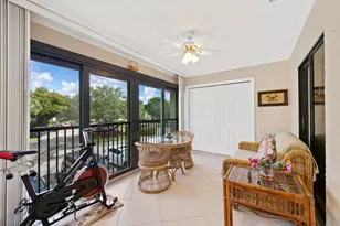 3459 Cocoplum Cir, Coconut Creek, FL 33063 - Photo 10