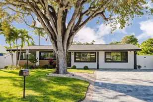 415 Pittsburgh Dr, Jupiter, FL 33458 - Photo 1