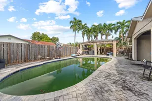 10975 NW 27th Pl, Sunrise, FL 33322 - Photo 22