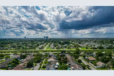 10975 NW 27th Place, Sunrise, FL 33322 - Photo 32