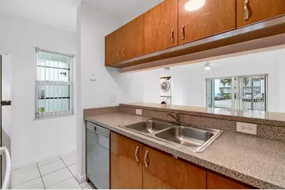 2720 Forest Hills Boulevard #102, Coral Springs, FL 33065 - Photo 32