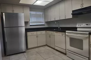 3212 Strawflower Way, Lake Worth, FL 33467 - Photo 10
