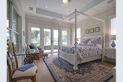 934 Carolina Circle SW, Vero Beach, FL 32962 - Photo 10