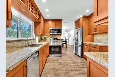 620 NW 34th Street, Oakland Park, FL 33309 - Photo 12