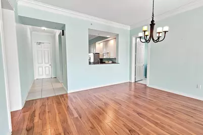 25 Harbour Isle Drive W #104, Fort Pierce, FL 34949 - Photo 8