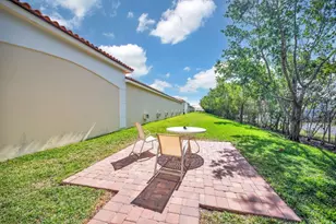 25 Harbour Isle Dr W, Fort Pierce, FL 34949 - Photo 38