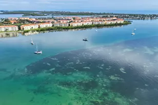 25 Harbour Isle Dr W, Fort Pierce, FL 34949 - Photo 42