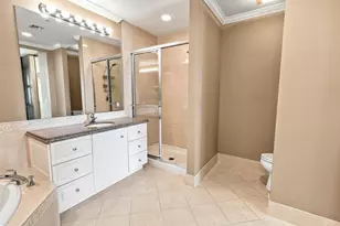 25 Harbour Isle Dr W, Fort Pierce, FL 34949 - Photo 18