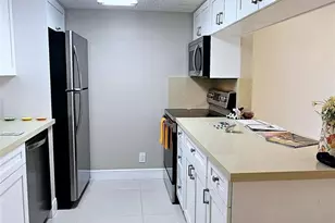 6339 La Costa Dr, Boca Raton, FL 33433 - Photo 8