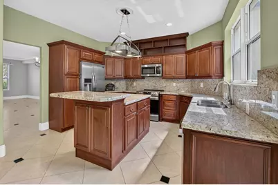 7280 Serrano Terrace, Delray Beach, FL 33446 - Photo 4