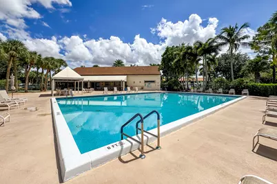 3362 Lucerne Park Drive, Greenacres, FL 33467 - Photo 24