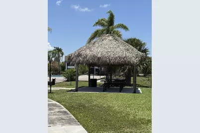 201 Lake Pointe Drive #107, Oakland Park, FL 33309 - Photo 16