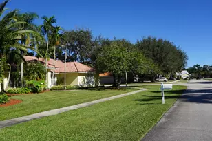 12629 Buckland St, Wellington, FL 33414 - Photo 4