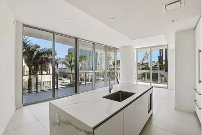 1400 Biscayne Boulevard #201, Miami, FL 33132 - Photo 12