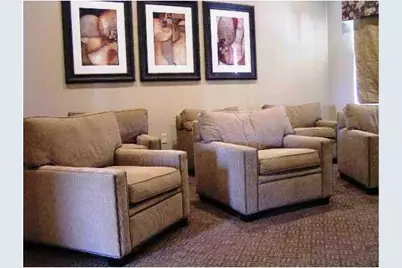 6410 Emerald Dunes Drive #204, West Palm Beach, FL 33411 - Photo 22