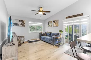 5318 NW 93rd Ave, Sunrise, FL 33351 - Photo 8