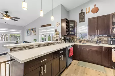 5318 NW 93rd Avenue, Sunrise, FL 33351 - Photo 4