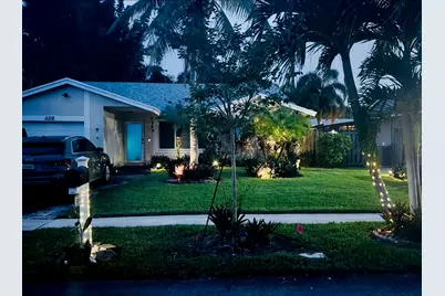 5318 NW 93rd Avenue, Sunrise, FL 33351 - Photo 4