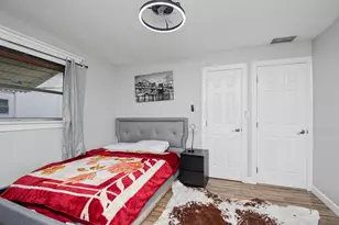 5704 NW 47th Ln, Tamarac, FL 33319 - Photo 18