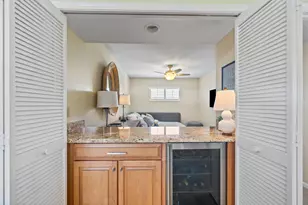 16914 Waterbend Dr, Jupiter, FL 33477 - Photo 4