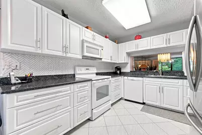 15075 Witney Rd #303, Delray Beach, FL 33484 - Photo 8
