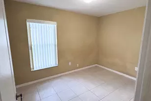 2182 SW Idaho Ln, Port Saint Lucie, FL 34953 - Photo 12