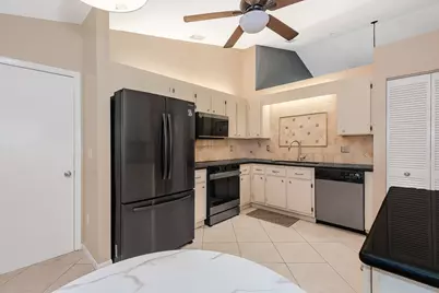 7143 Wisteria Way, Tamarac, FL 33321 - Photo 18