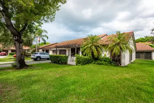 7143 Wisteria Way, Tamarac, FL 33321 - Photo 2