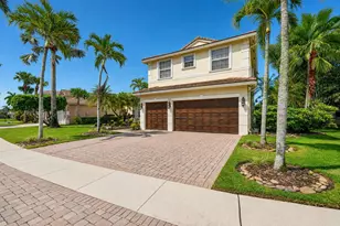 6839 Houlton Cir, Greenacres, FL 33467 - Photo 2