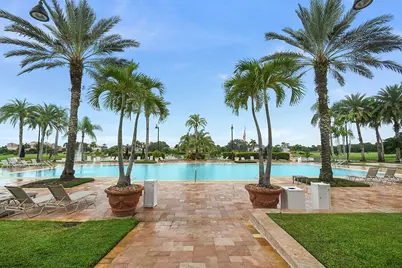528 SE Fascino Circle SE, Port Saint Lucie, FL 34984 - Photo 48