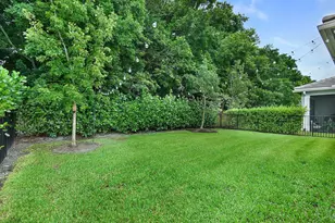 528 SE Fascino Circle SE, Port Saint Lucie, FL 34984 - Photo 38