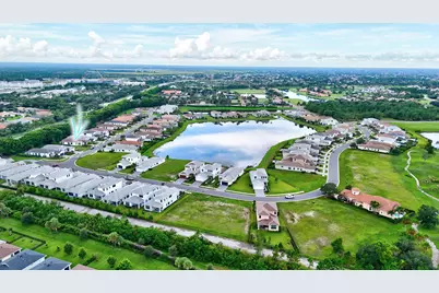 528 SE Fascino Circle SE, Port Saint Lucie, FL 34984 - Photo 34