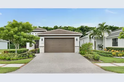 528 SE Fascino Circle SE, Port Saint Lucie, FL 34984 - Photo 1