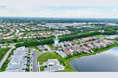 528 SE Fascino Circle SE, Port Saint Lucie, FL 34984 - Photo 32