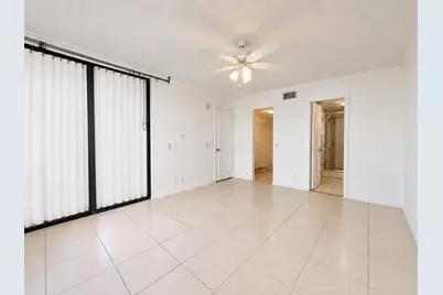 110 Lake Emerald Drive #103, Oakland Park, FL 33309 - Photo 12