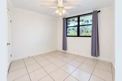 110 Lake Emerald Drive #103, Oakland Park, FL 33309 - Photo 14