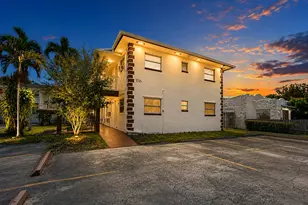 1816 McKinley St, Hollywood, FL 33020 - Photo 1