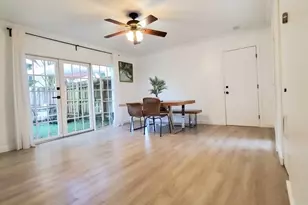 1400 NE 4th Ct, Fort Lauderdale, FL 33301 - Photo 4