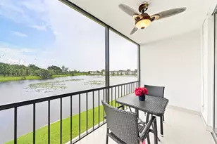 9400 N Hollybrook Lake Dr, Pembroke Pines, FL 33025 - Photo 28