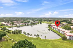 9400 N Hollybrook Lake Dr, Pembroke Pines, FL 33025 - Photo 4