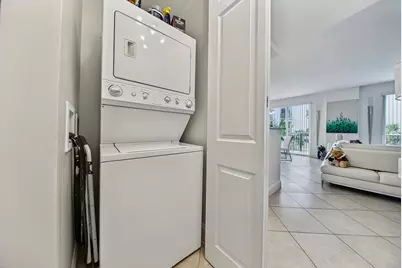 2631 NE 14th Avenue #316, Wilton Manors, FL 33334 - Photo 14