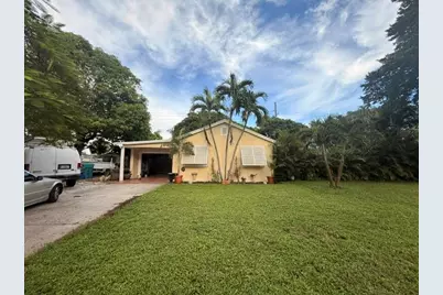 520 NW 7th Street, Boynton Beach, FL 33426 - Photo 2
