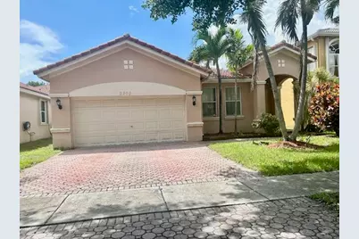 2302 SW 125th Avenue, Miramar, FL 33027 - Photo 2